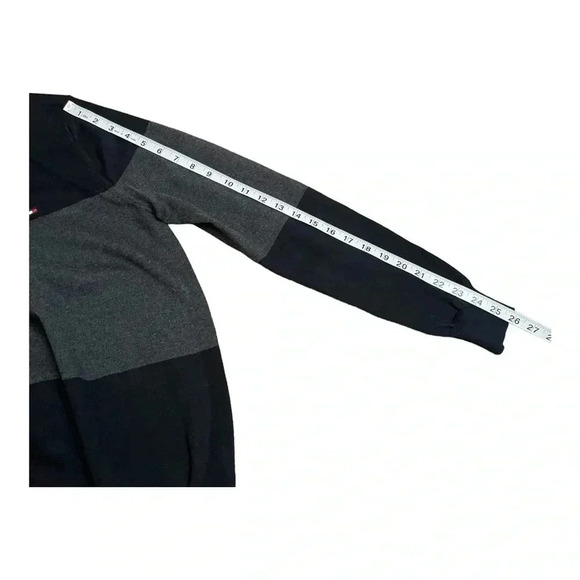 Tommy Hilfiger Cotton Crewneck Black Gray Preppy Light Sweater Men’s size M - Picture 8 of 10
